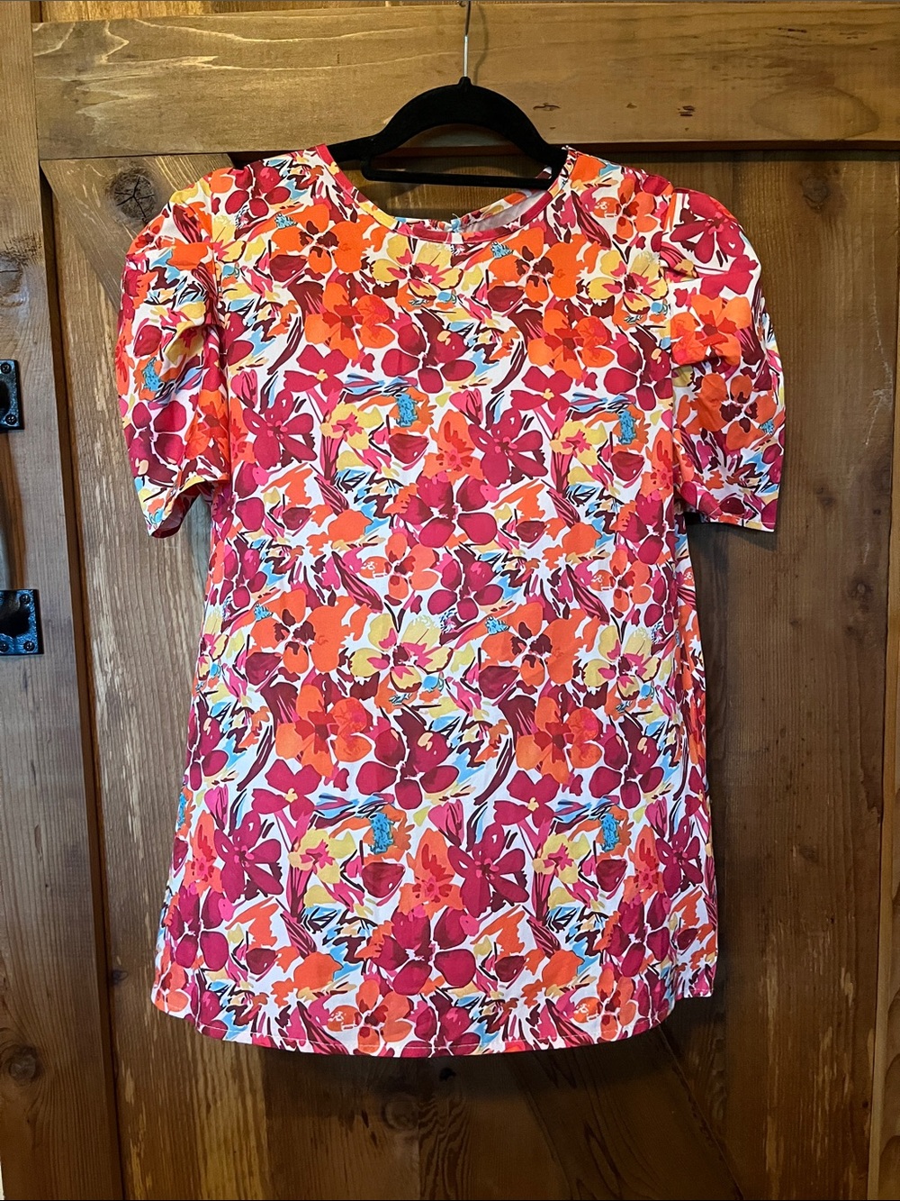 Floral Puff-Sleeve Top in Pink & Orange